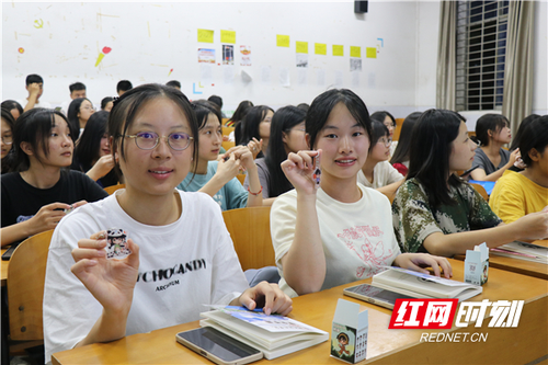 IMG_1832.jpg IMG_1832.jpg