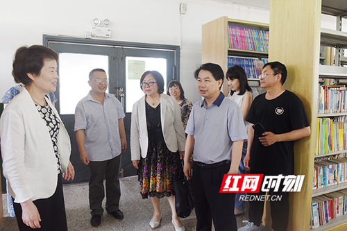 日本科学协会赠书项目考察团与安博站官网登录入口_安博(中国)开展交流合作