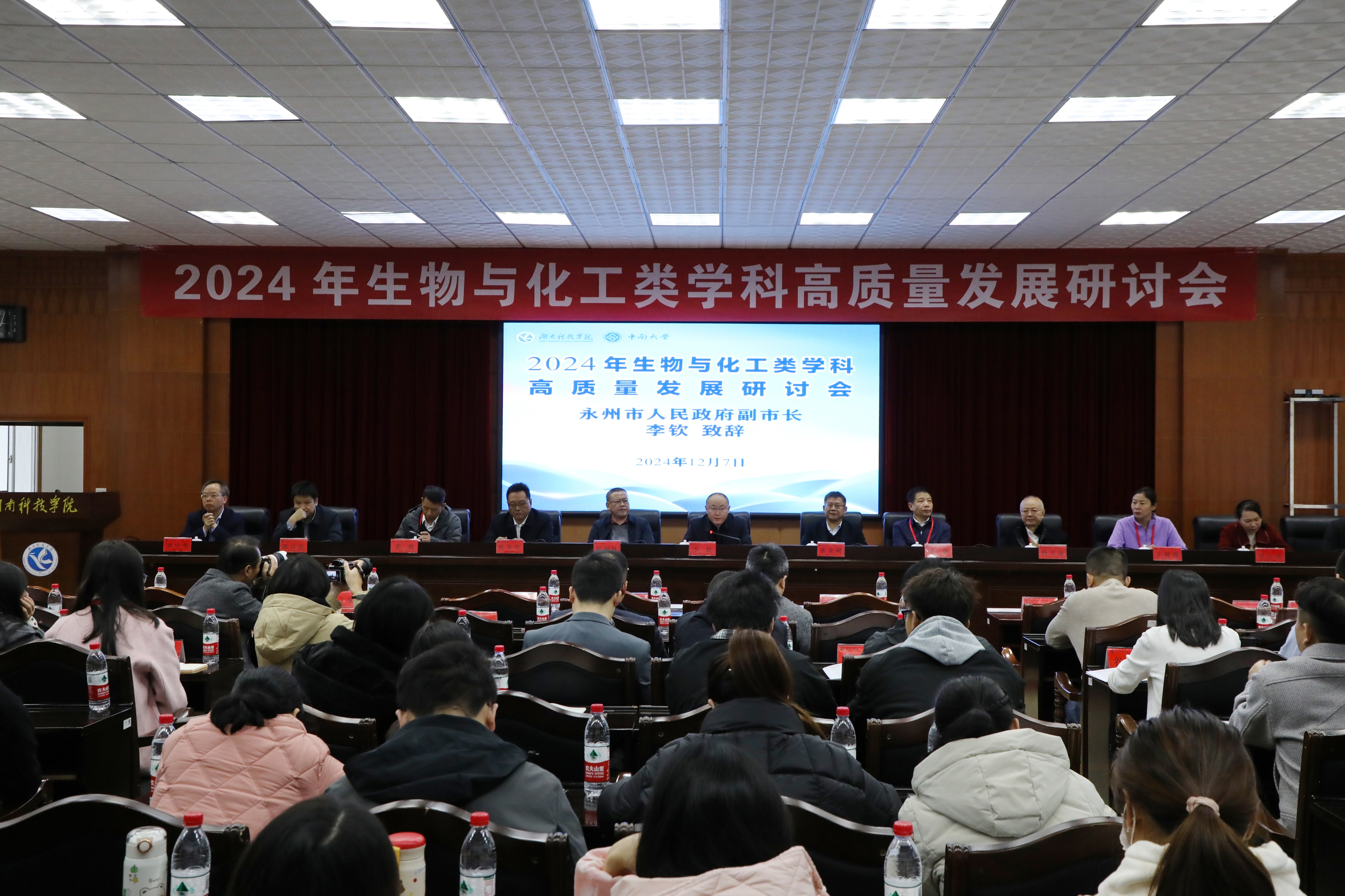 1 - 副本.jpg 1 - 副本.jpg